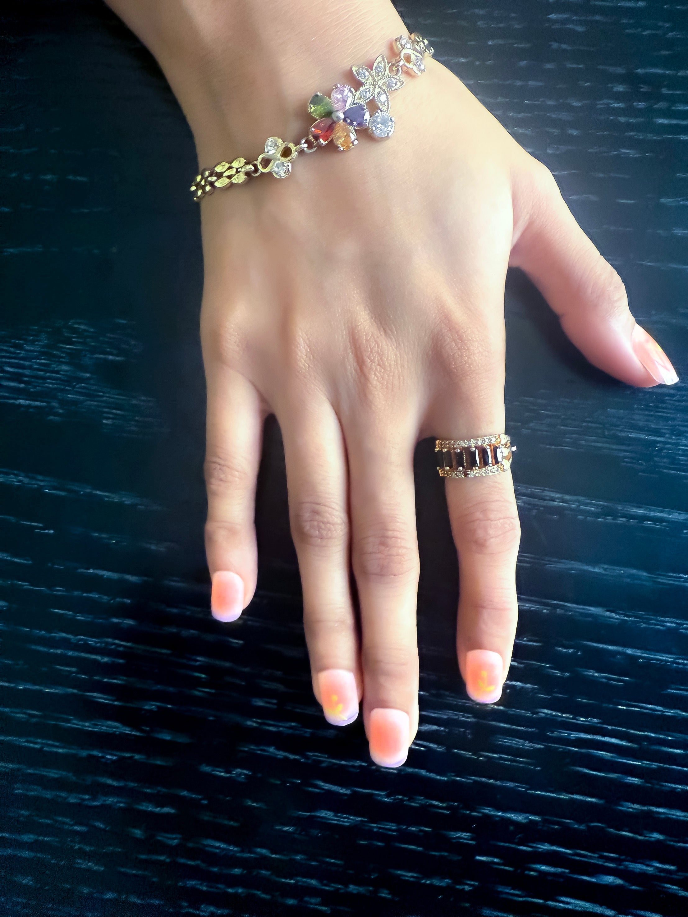 Elegant Short Square Press-On Nails – Salon Perfect & Reusable | Aroha.pk