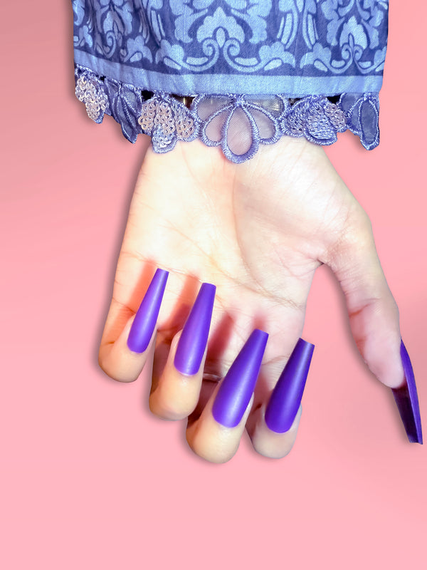 XL Coffin Press-On Nails – Extra Long, Reusable & Luxury Finish | Aroha.pk