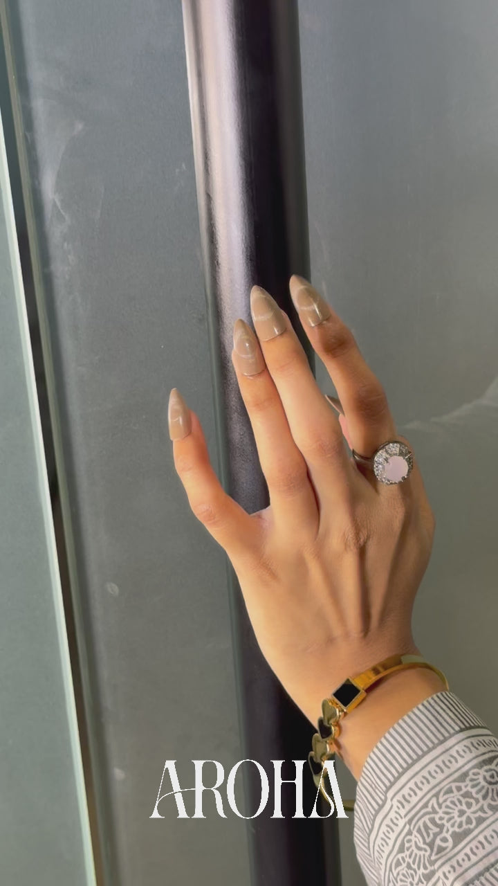 Luxury 3D Press-On Nails – Reusable & Long-Lasting | Aroha.pk